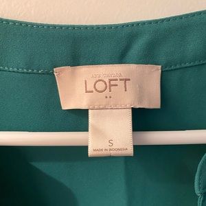 Teal Ann Taylor LOFT blouse